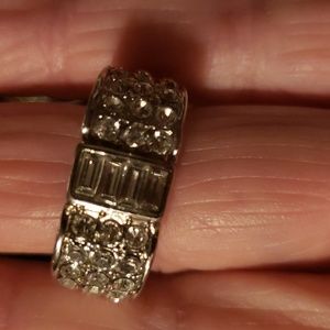 Elegant Silver Men's Ring